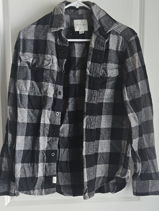 American Eagle Outfitters Other - American Eagle Outfitters Men’s Black and Gray Buffalo Check Button-Down Shirt